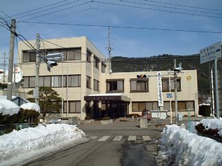 䑺