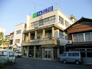 鑺